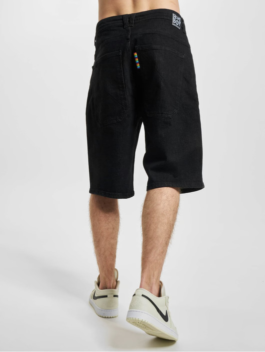X-Tra Baggy Denim Shorts